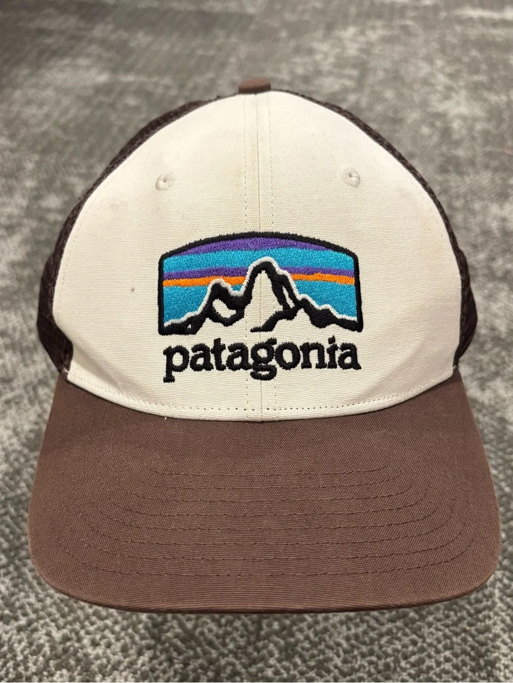 Vintage Patagonia White Brown Mesh Trucker Hat OSFA - Picture 1 of 5